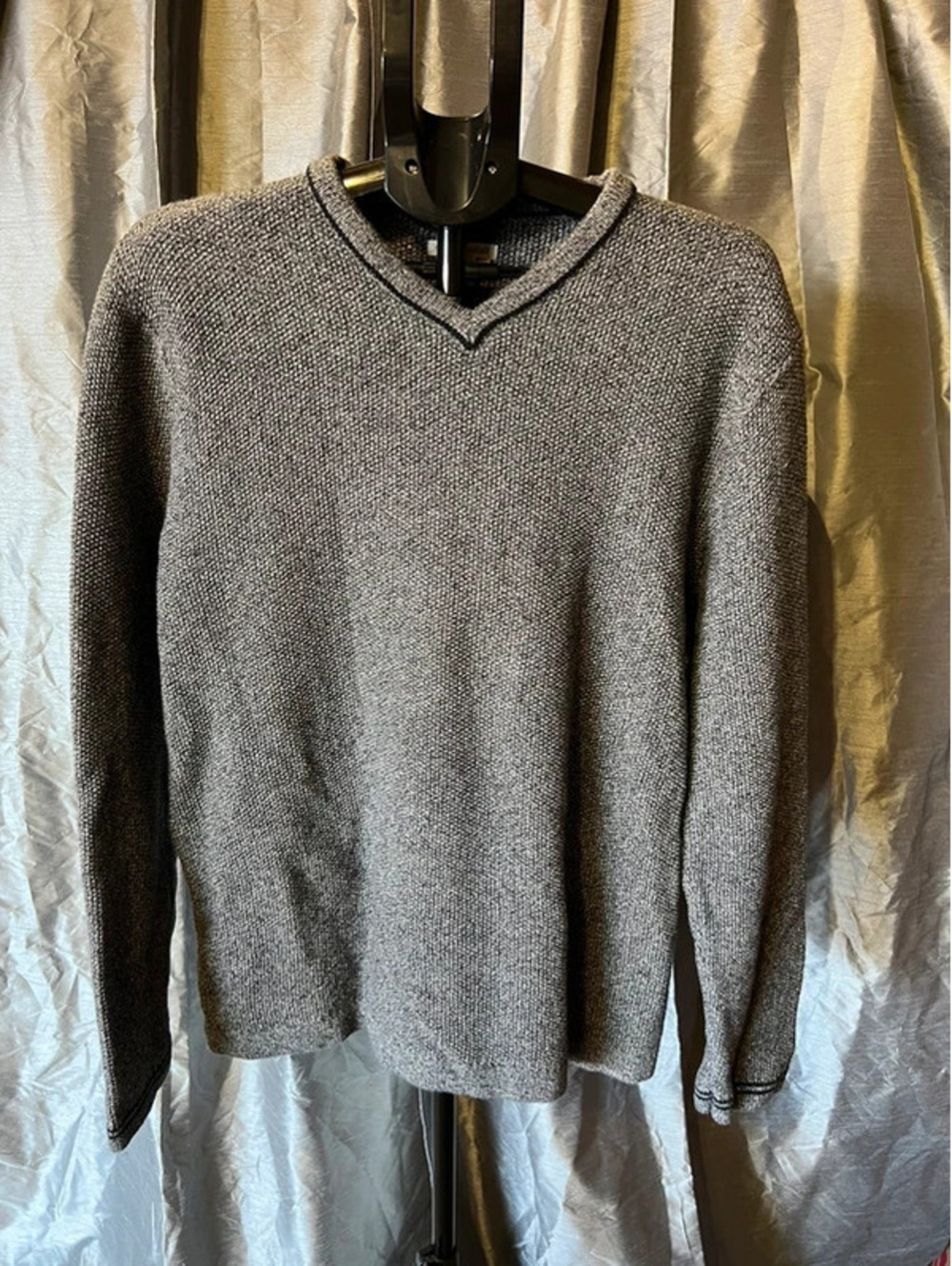 Carbon2Cobalt Men’s XL 100% Cotton Textured Knit V-Neck Sweater – Gray